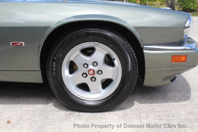 1995 Jaguar XJS ORIGINALLY $ 73,080.00 IN 1995 , LIMITED COLOR COMBINATION  - 21467324 - 23