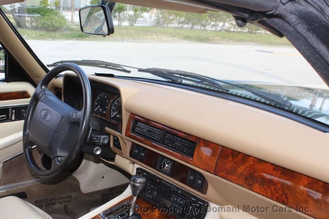 1995 Jaguar XJS ORIGINALLY $ 73,080.00 IN 1995 , LIMITED COLOR COMBINATION  - 21467324 - 26