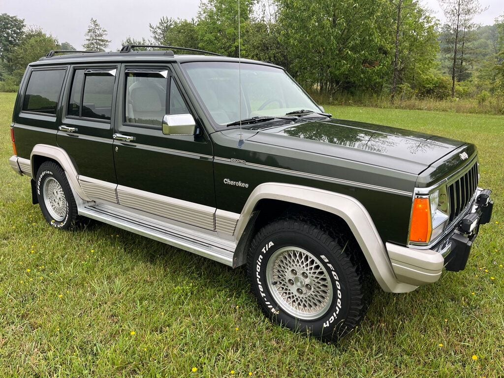 1995 Jeep Cherokee Country 5-Speed Manual 4x4 XJ - 22480521 - 2