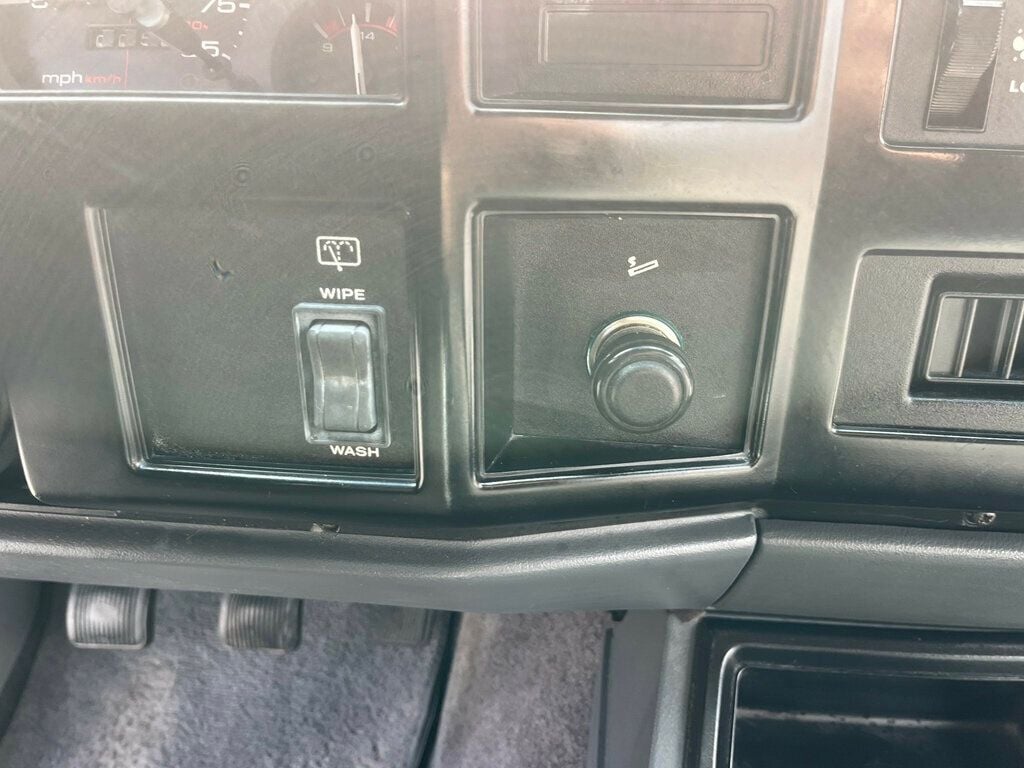 1995 Jeep Cherokee Rare 2-Door 5-Speed Manual Stick Shift 4x4 - 23001273 - 25