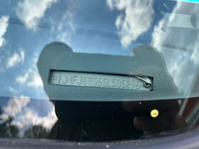 1995 Jeep Cherokee Rare 2-Door 5-Speed Manual Stick Shift 4x4 - 23001273 - 28