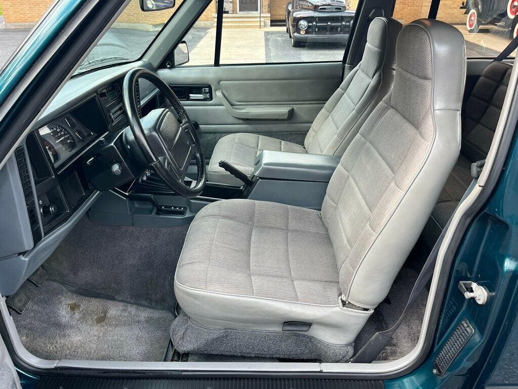 1995 Jeep Cherokee Rare 2-Door 5-Speed Manual Stick Shift 4x4 - 23001273 - 50