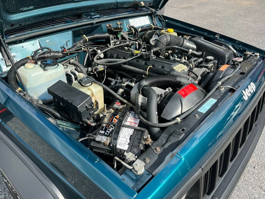 1995 Jeep Cherokee Rare 2-Door Sport 5-Speed Manual Stick Shift 4x4 - 23001273 - 30