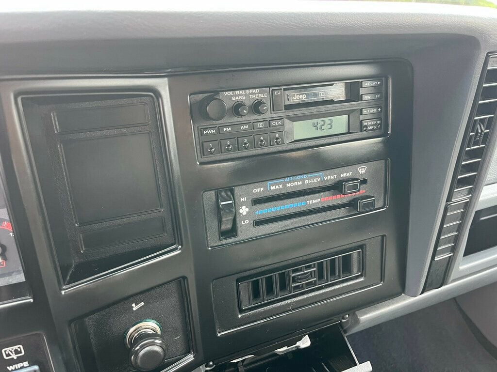 1995 Jeep Cherokee Rare 2-Door Sport 5-Speed Manual Stick Shift 4x4 - 23001273 - 63
