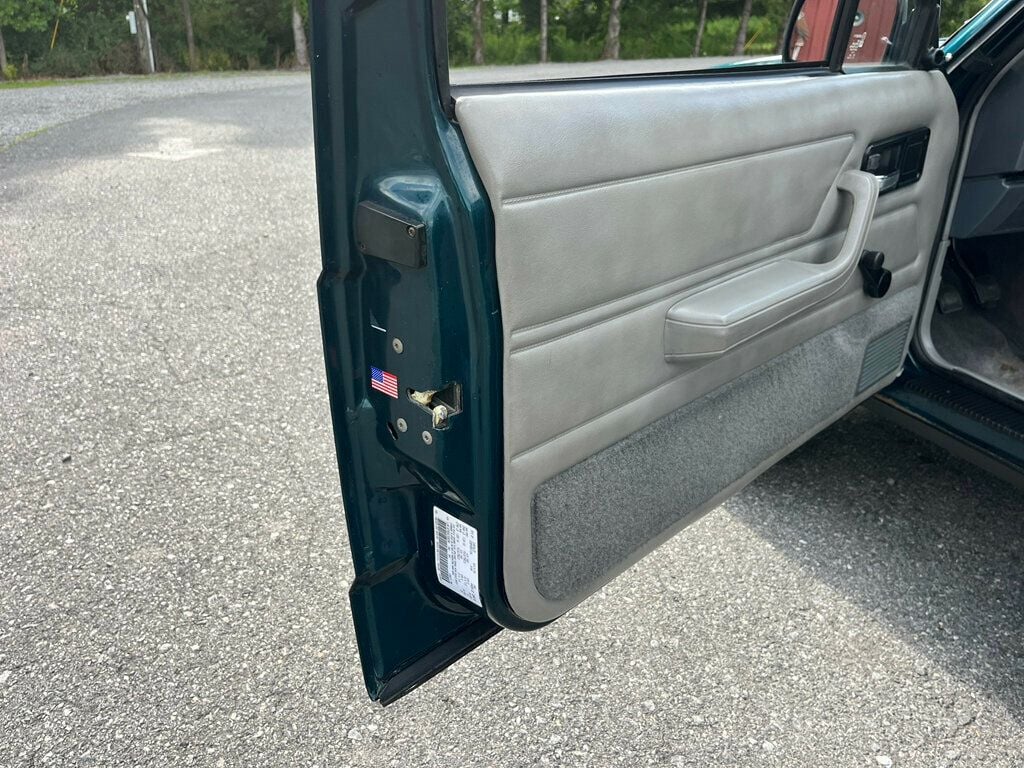 1995 Jeep Cherokee Rare 2-Door Sport 5-Speed Manual Stick Shift 4x4 - 23001273 - 66