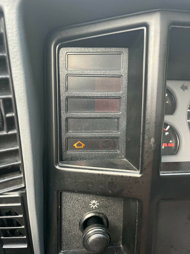 1995 Jeep Cherokee Rare 2-Door Sport 5-Speed Manual Stick Shift 4x4 - 23001273 - 76