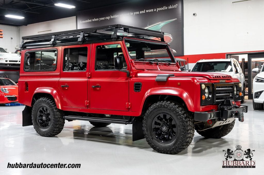 1995 Land Rover Defender 110  - 23025060 - 0