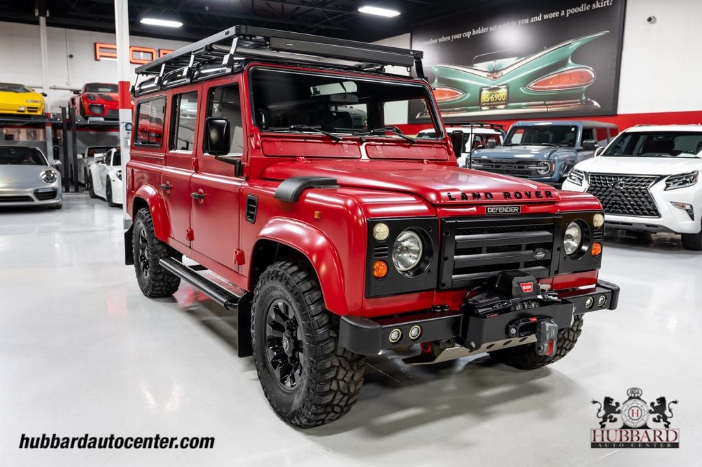 1995 Land Rover Defender 110  - 23025060 - 9