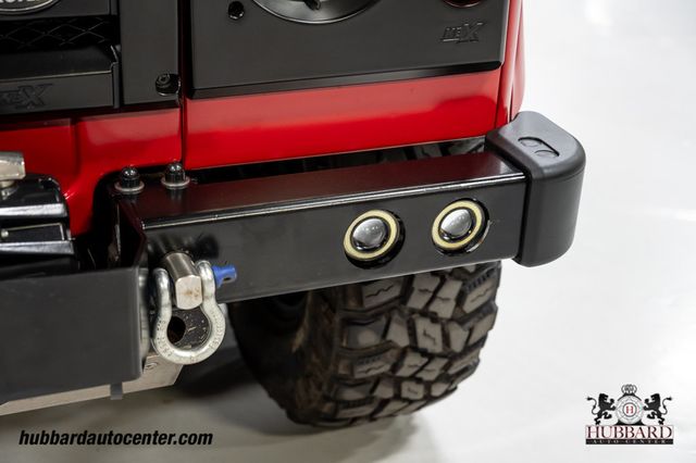 1995 Land Rover Defender 110  - 23025060 - 14