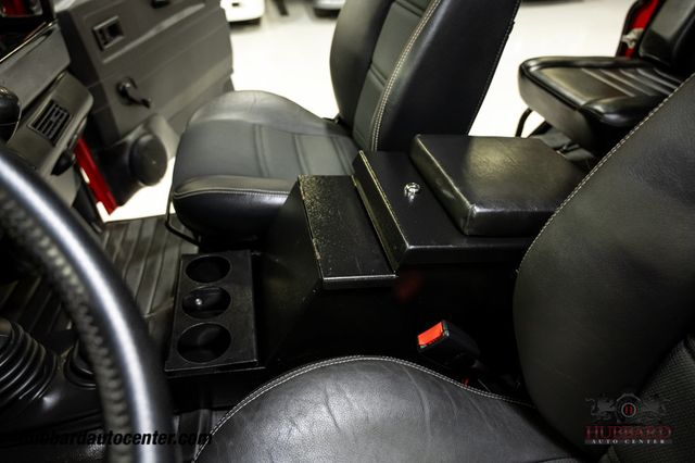 1995 Land Rover Defender 110  - 23025060 - 19