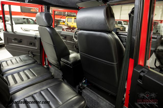 1995 Land Rover Defender 110  - 23025060 - 26