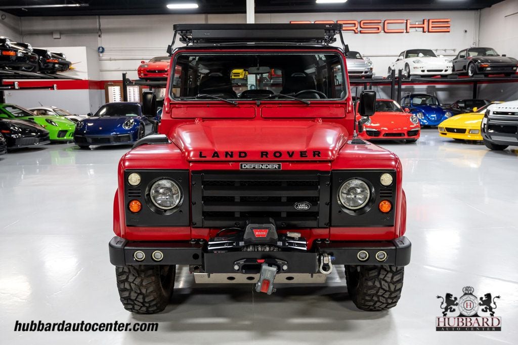 1995 Land Rover Defender 110  - 23025060 - 2