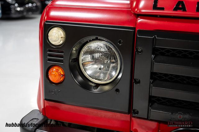1995 Land Rover Defender 110  - 23025060 - 31