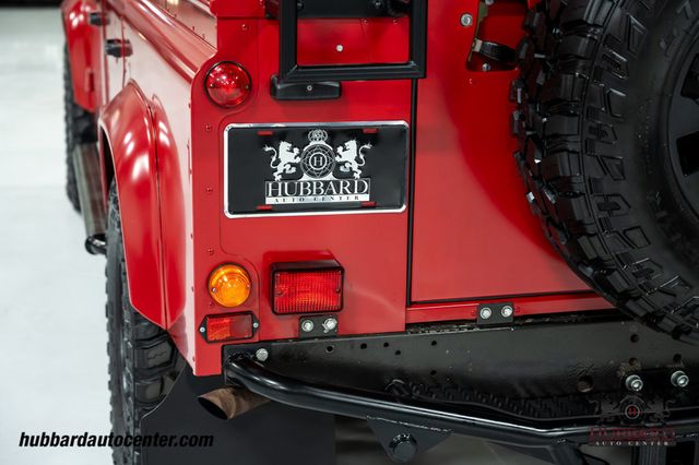 1995 Land Rover Defender 110  - 23025060 - 51