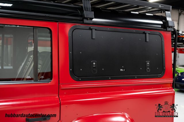 1995 Land Rover Defender 110  - 23025060 - 55