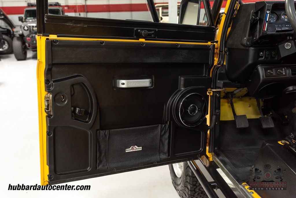 1995 Land Rover Defender photo 12