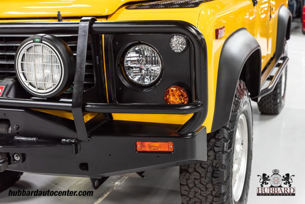 1995 Land Rover Defender photo 20