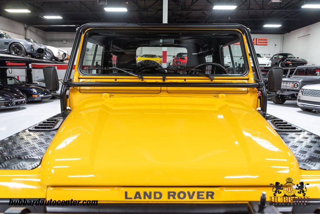 1995 Land Rover Defender photo 26