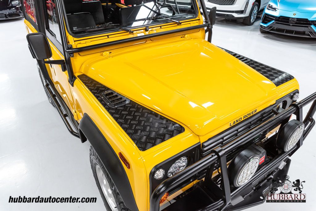 1995 Land Rover Defender photo 27