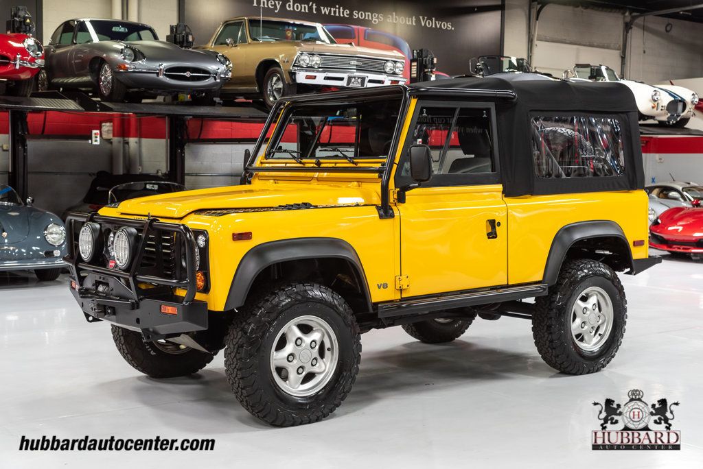 1995 Land Rover Defender photo 3