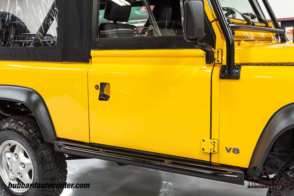 1995 Land Rover Defender photo 39