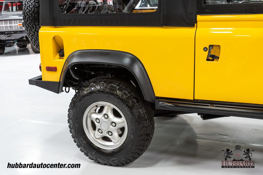 1995 Land Rover Defender photo 45