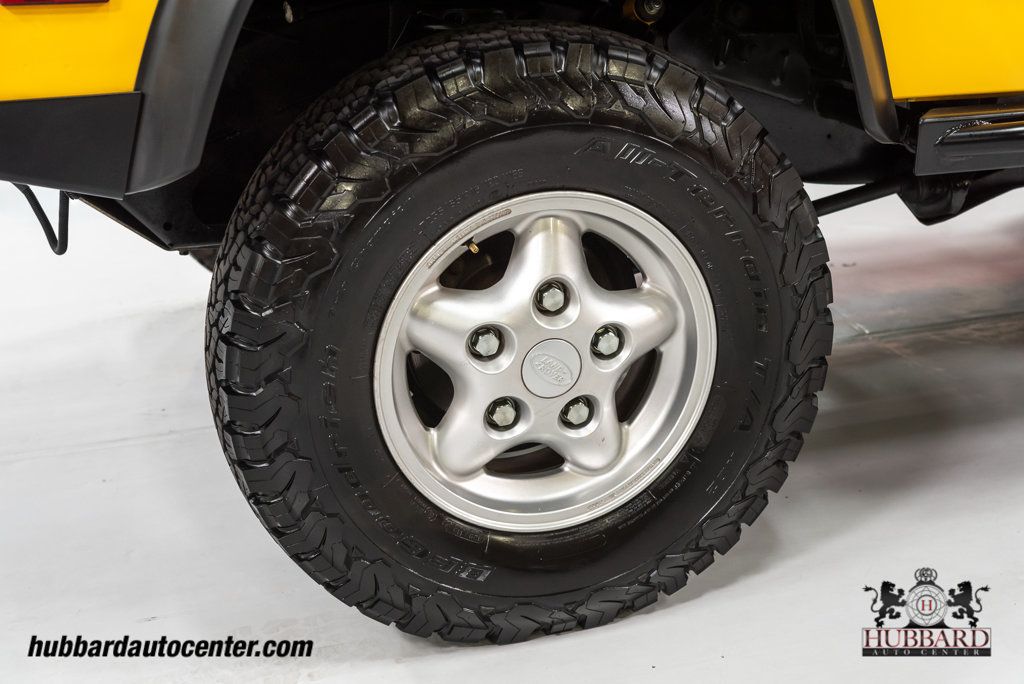 1995 Land Rover Defender photo 46