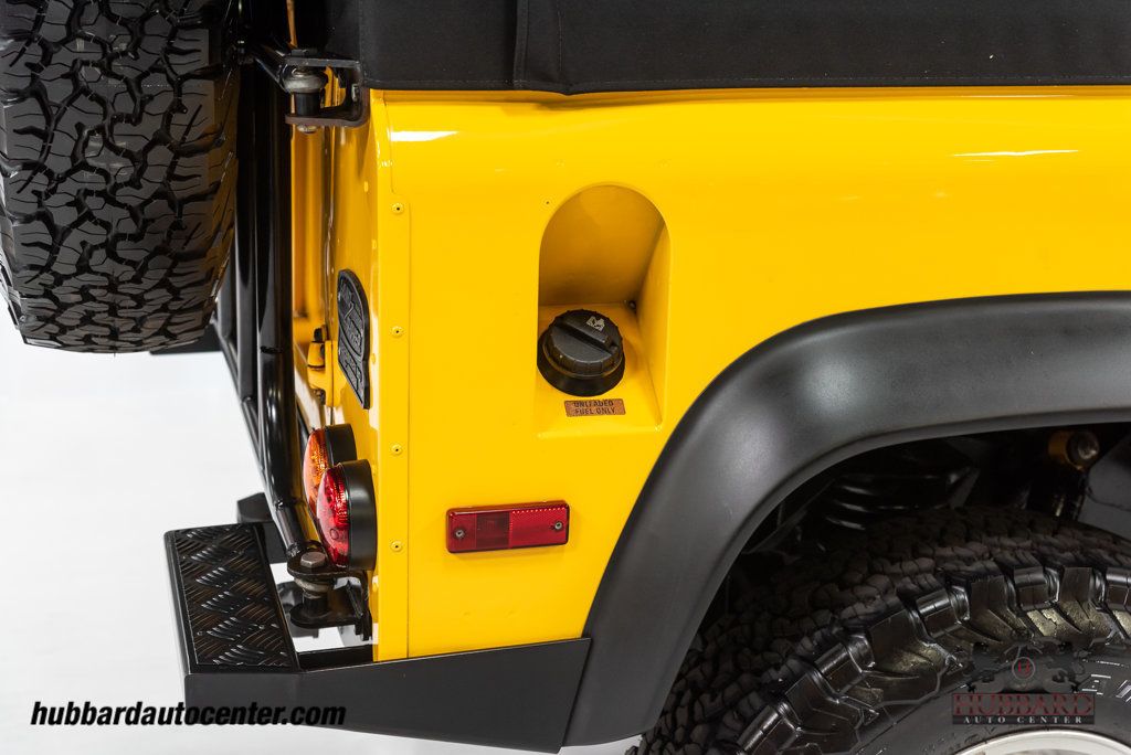 1995 Land Rover Defender photo 47