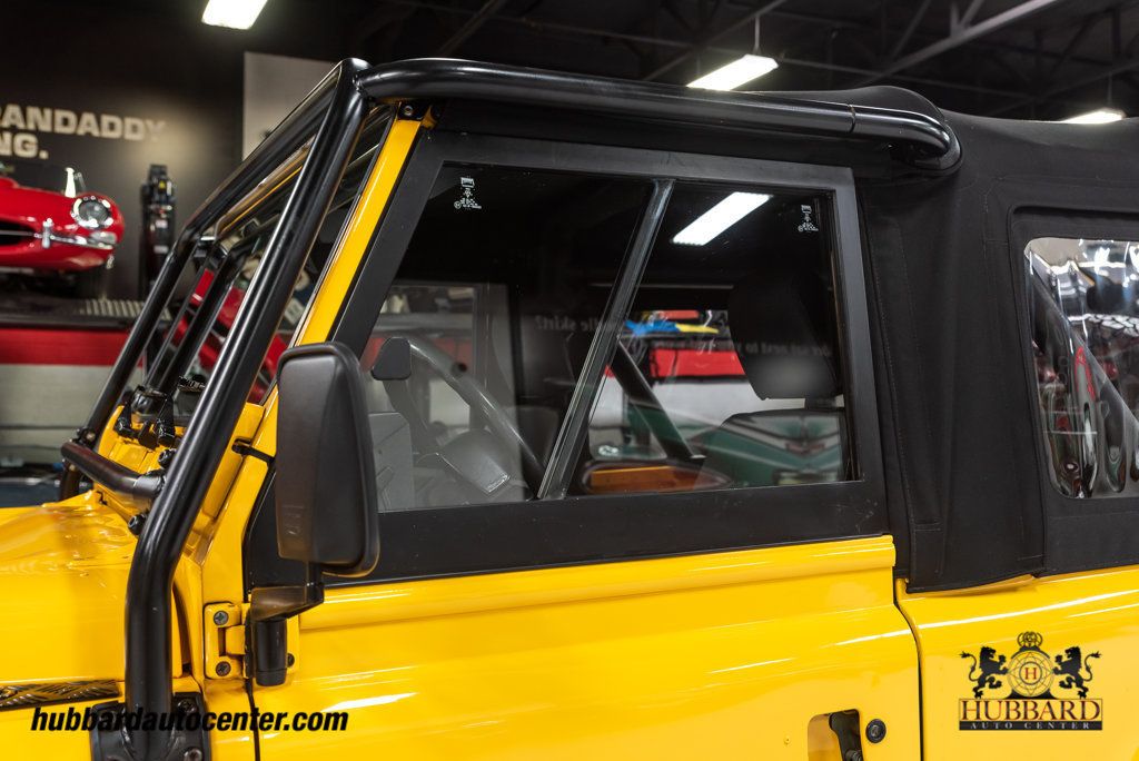 1995 Land Rover Defender photo 56
