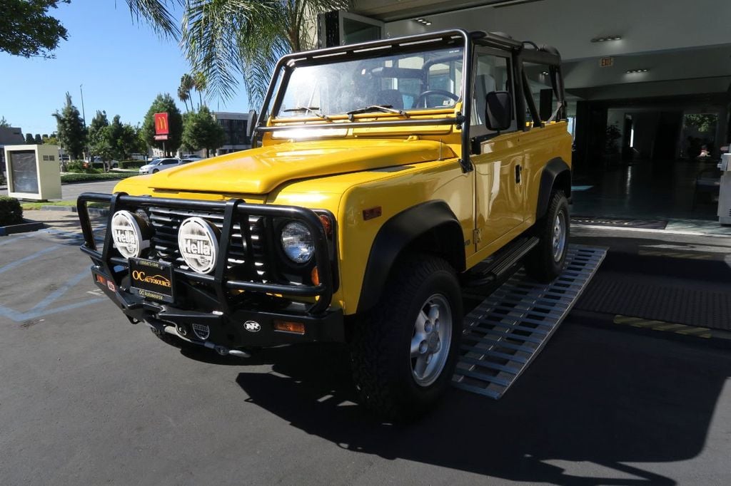 1995 Land Rover Defender 90 2dr Convertible NAS - 21599619 - 1