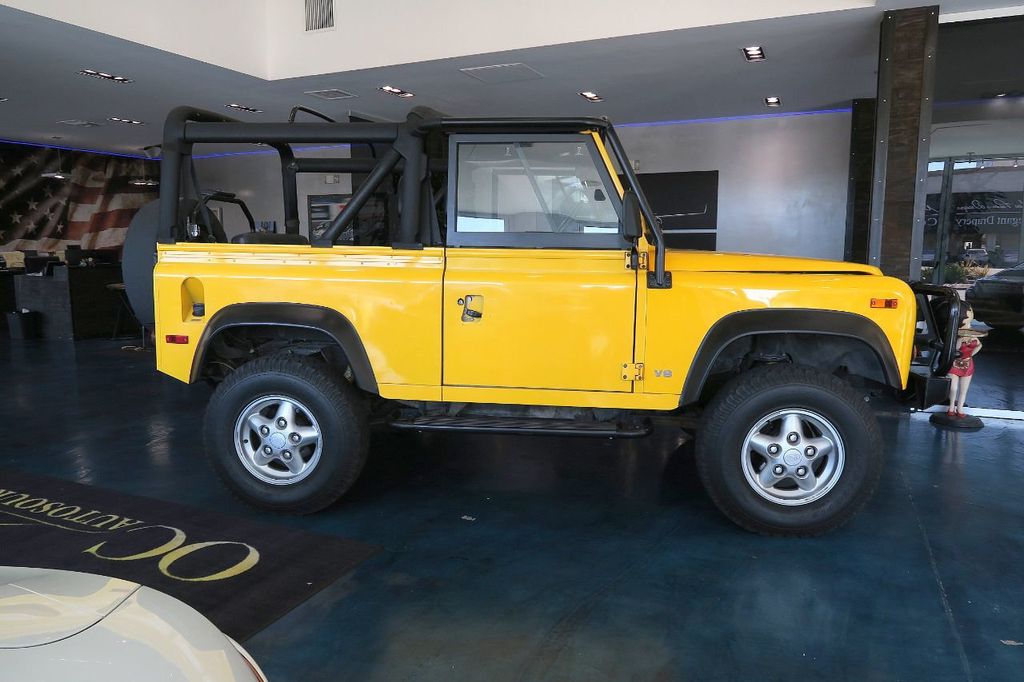 1995 Land Rover Defender 90 2dr Convertible NAS - 21599619 - 21