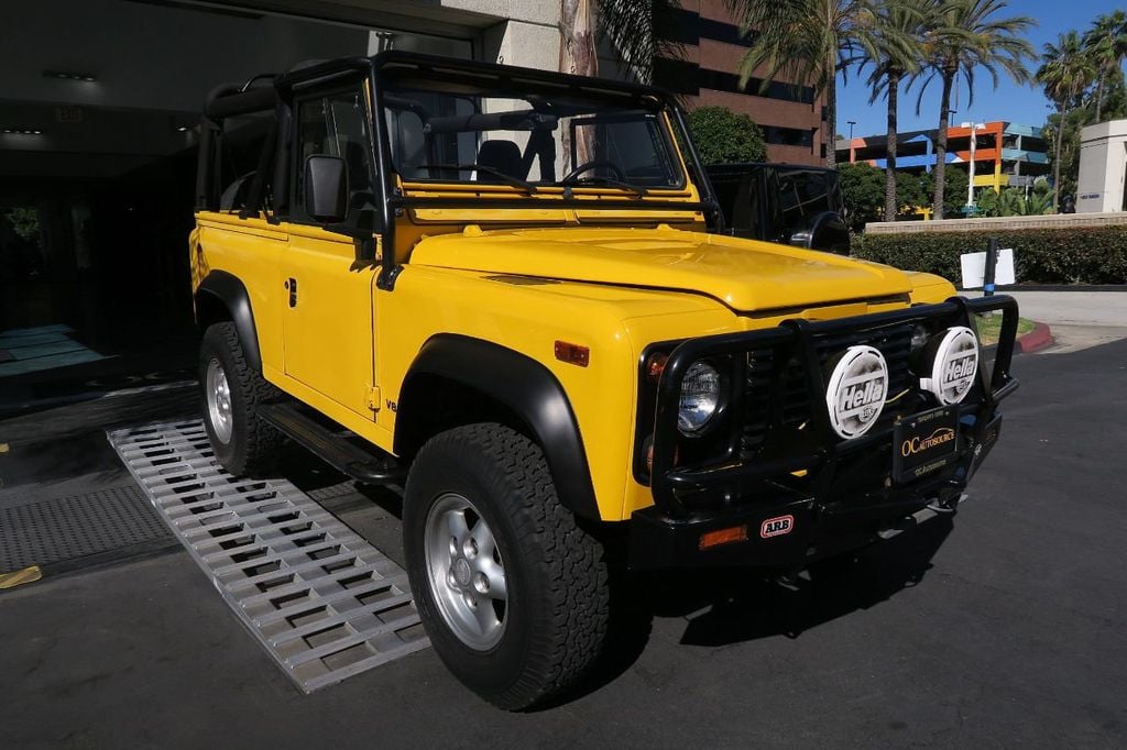 1995 Land Rover Defender 90 2dr Convertible NAS - 21599619 - 43