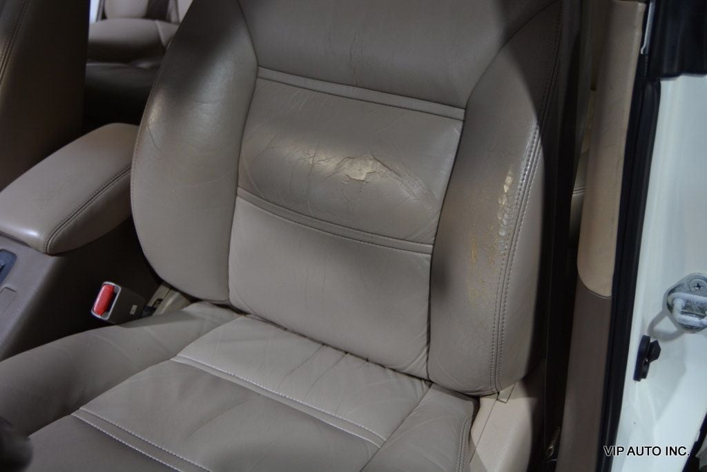 1995 Lexus ES 300 Base Trim - 22833923 - 12