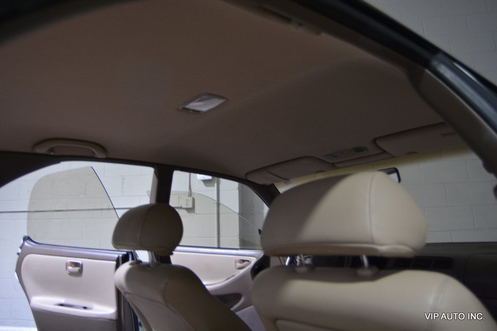 1995 Lexus ES 300 Base Trim - 22833923 - 18