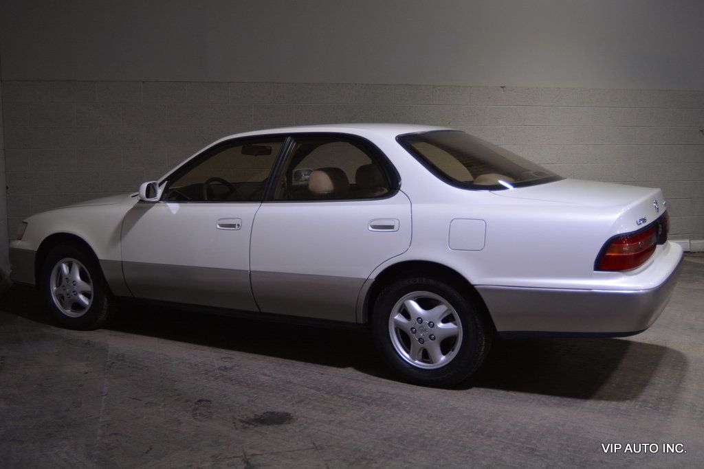 1995 Lexus ES 300 Base Trim - 22833923 - 28