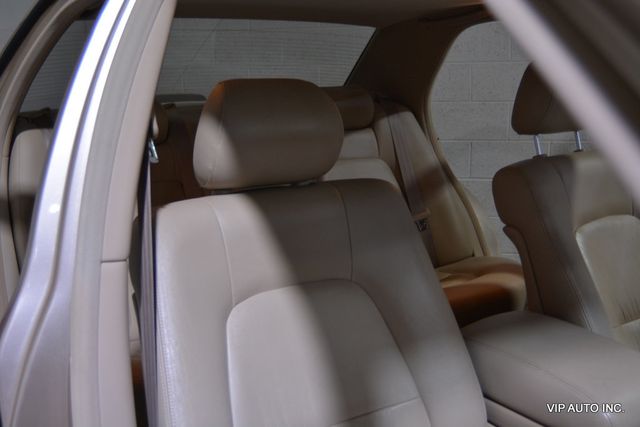 1995 Lexus LS 400 Base Trim - 22880937 - 17