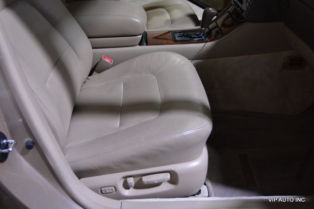 1995 Lexus LS 400 Base Trim - 22880937 - 19