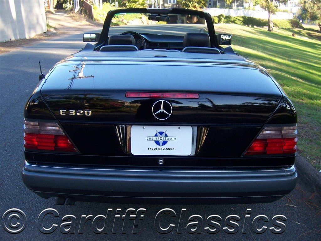 1995 Mercedes-Benz E Class E Class 2dr Cabriolet 3.2L - 12392684 - 12