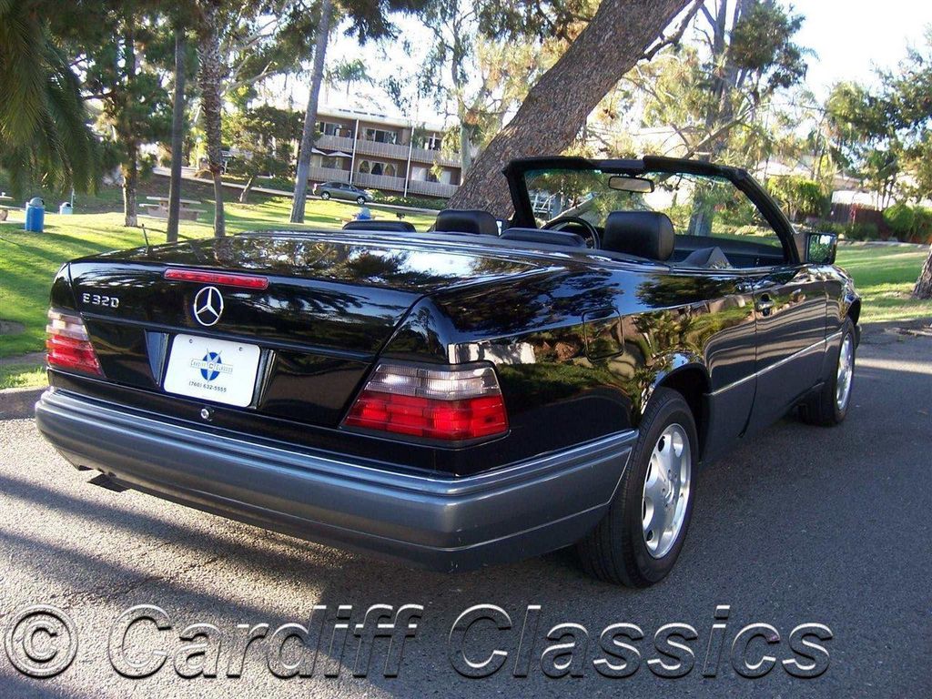 1995 Mercedes-Benz E Class E Class 2dr Cabriolet 3.2L - 12392684 - 5