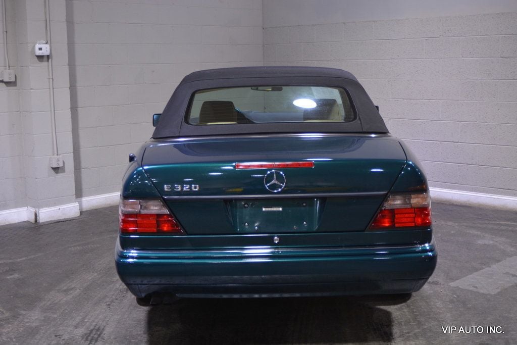 1995 Mercedes-Benz E Class E Class 2dr Cabriolet 3.2L - 22551338 - 17