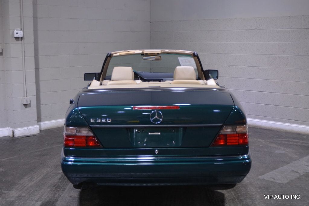 1995 Mercedes-Benz E Class E Class 2dr Cabriolet 3.2L - 22551338 - 19