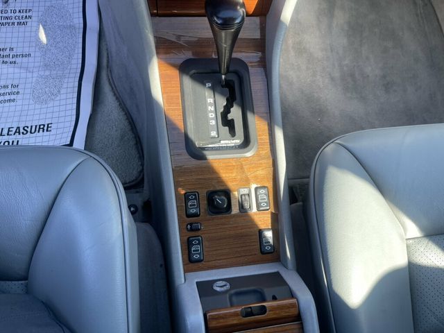 1995 Mercedes-Benz E Class E Class 4dr Sedan 3.0L Diesel - 23100086 - 16