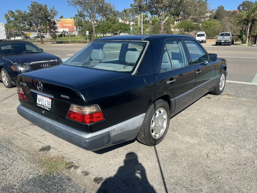 1995 Mercedes-Benz E Class E Class 4dr Sedan 3.0L Diesel - 23100086 - 4