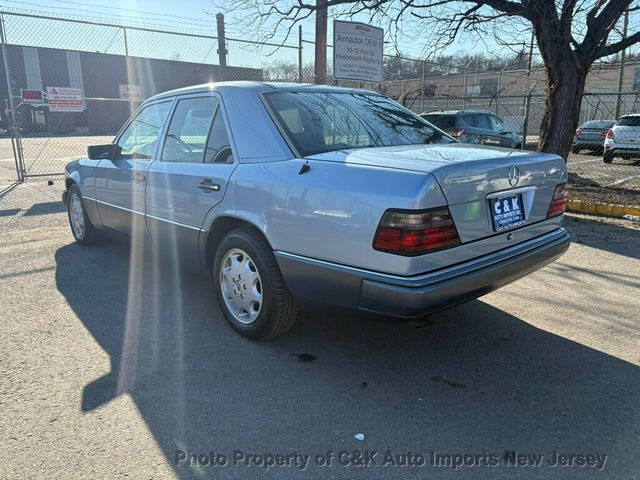 1995 Mercedes-Benz E Class E Class 4dr Sedan 3.0L Diesel - 22996442 - 12