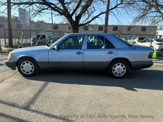 1995 Mercedes-Benz E Class E Class 4dr Sedan 3.0L Diesel - 22996442 - 14