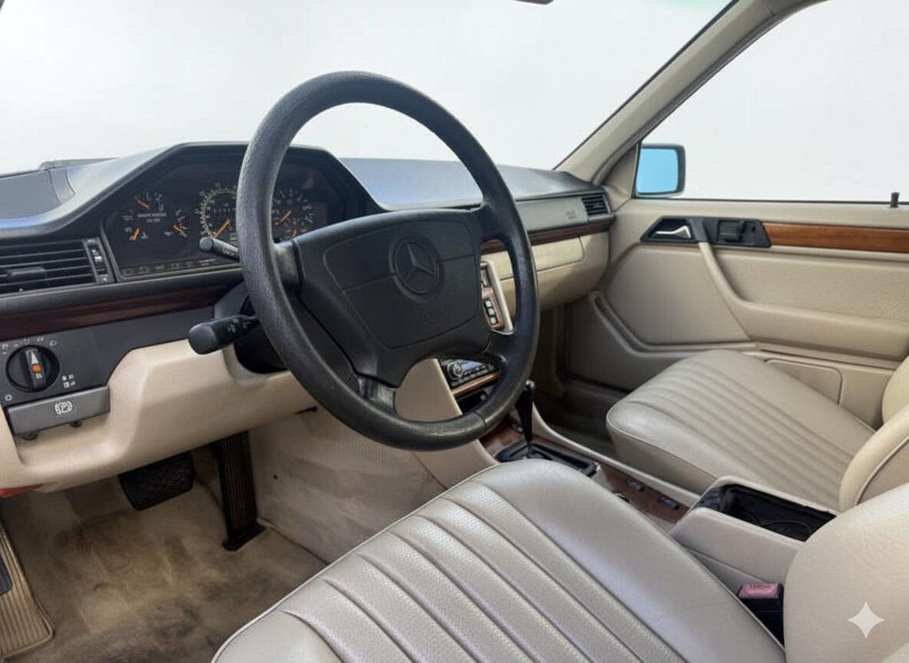 1995 Mercedes-Benz E-Class E 320 4dr Wagon - 22941397 - 5