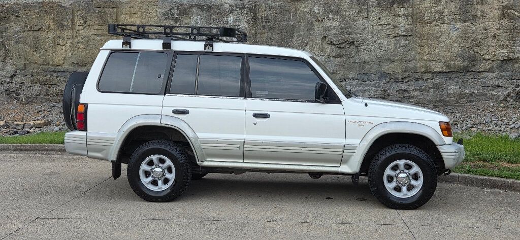 1995 Mitsubishi Montero Rare 4x4 3rd Row California CLEAN Cold AC Loaded 615-300-6004 - 22887165 - 1