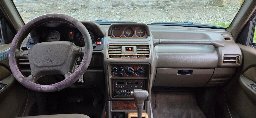 1995 Mitsubishi Montero Rare 4x4 3rd Row California CLEAN Cold AC Loaded 615-300-6004 - 22887165 - 24