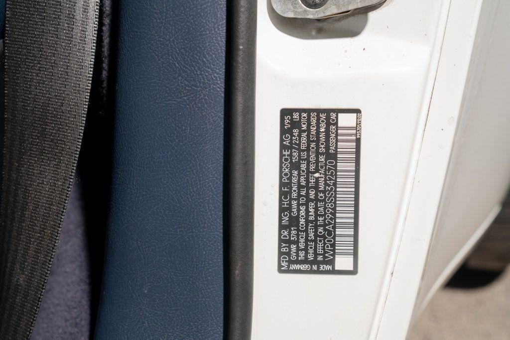 Porsche 911 photo 35