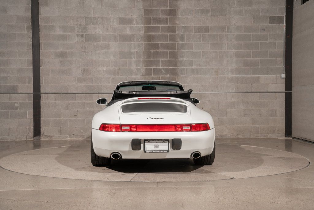 Porsche 911 photo 7